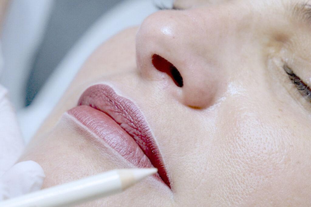 Permanent Make-Up Lippen Voerde, Dinslaken